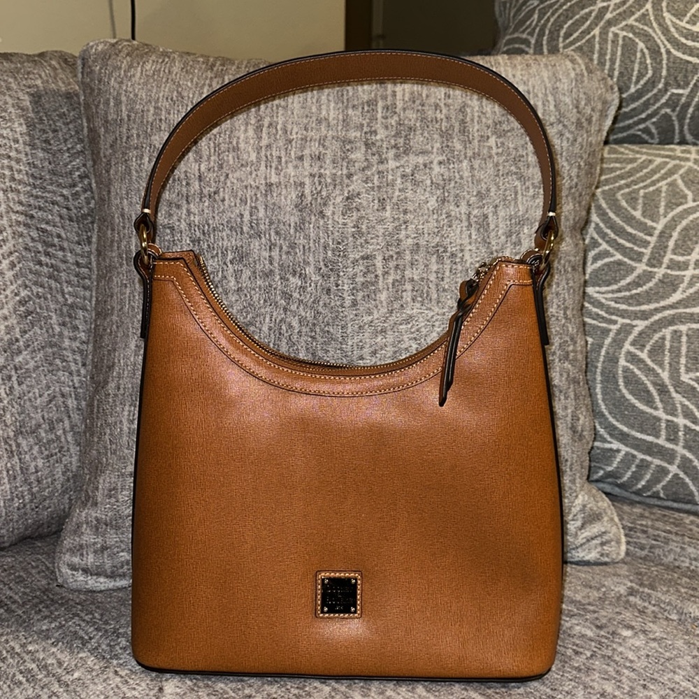 NWOT Dooney & Bourke Shoulder Bag
